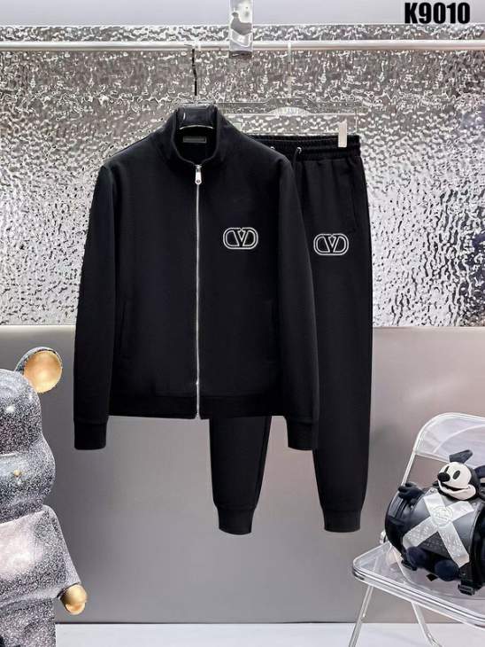 Picture of Valentino Sweater Suits _SKUValentinoM-5XLkdtr0942721